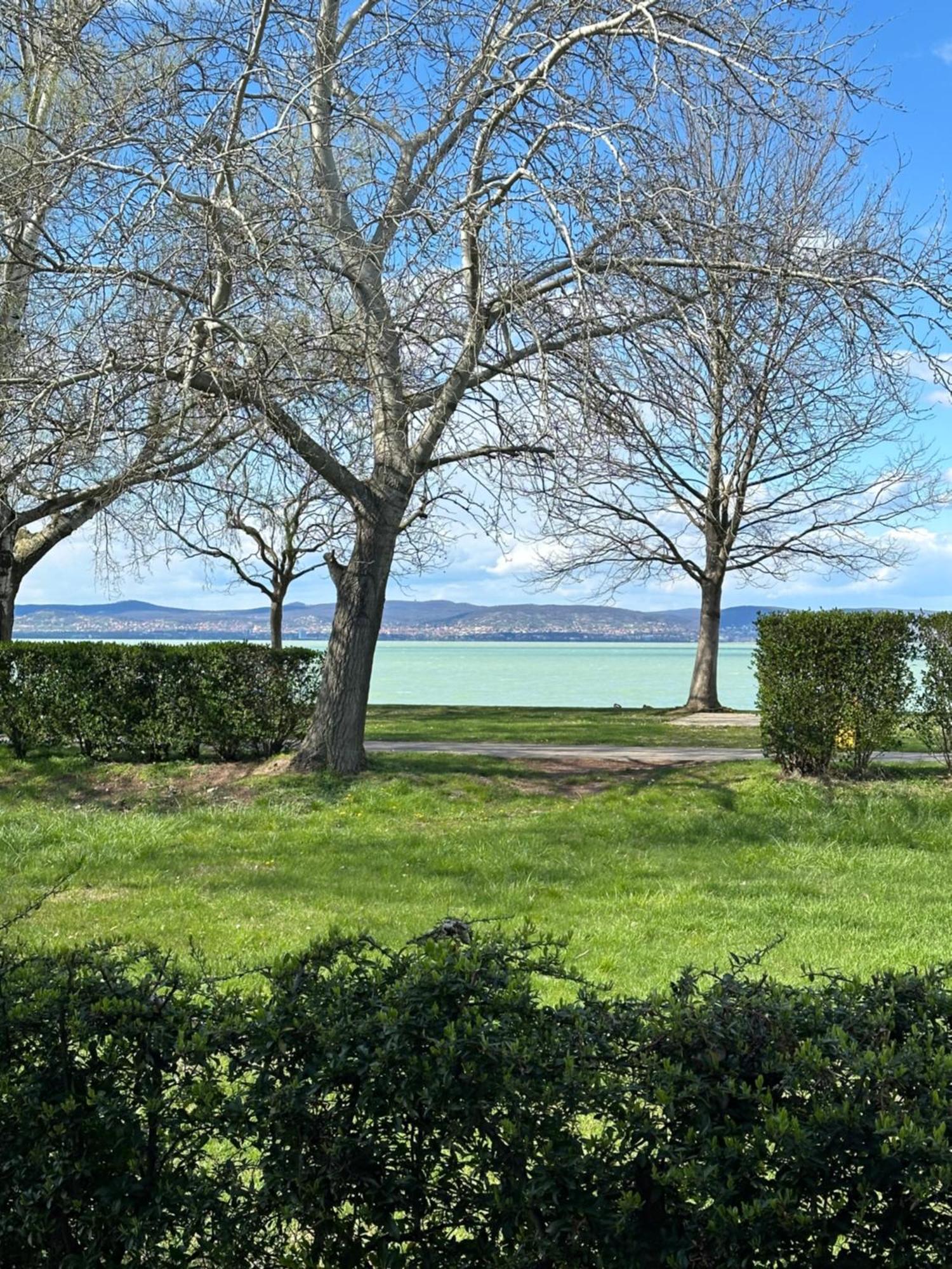 Waterfront Apartmanok Zamárdi Zewnętrze zdjęcie
